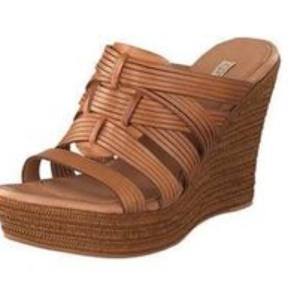 Strappy tan wedges - Picture 1 of 9